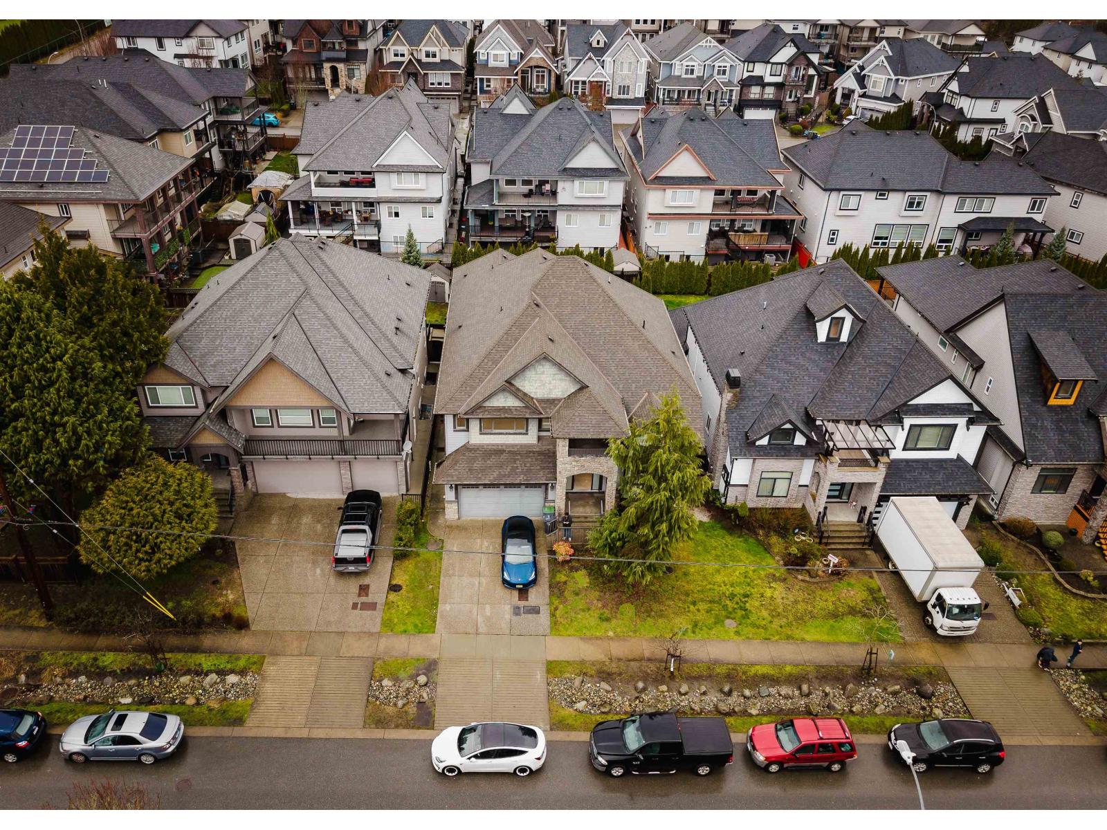 20539 68th Avenue, Langley, British Columbia  V2T 3E2 - Photo 2 - R3086072