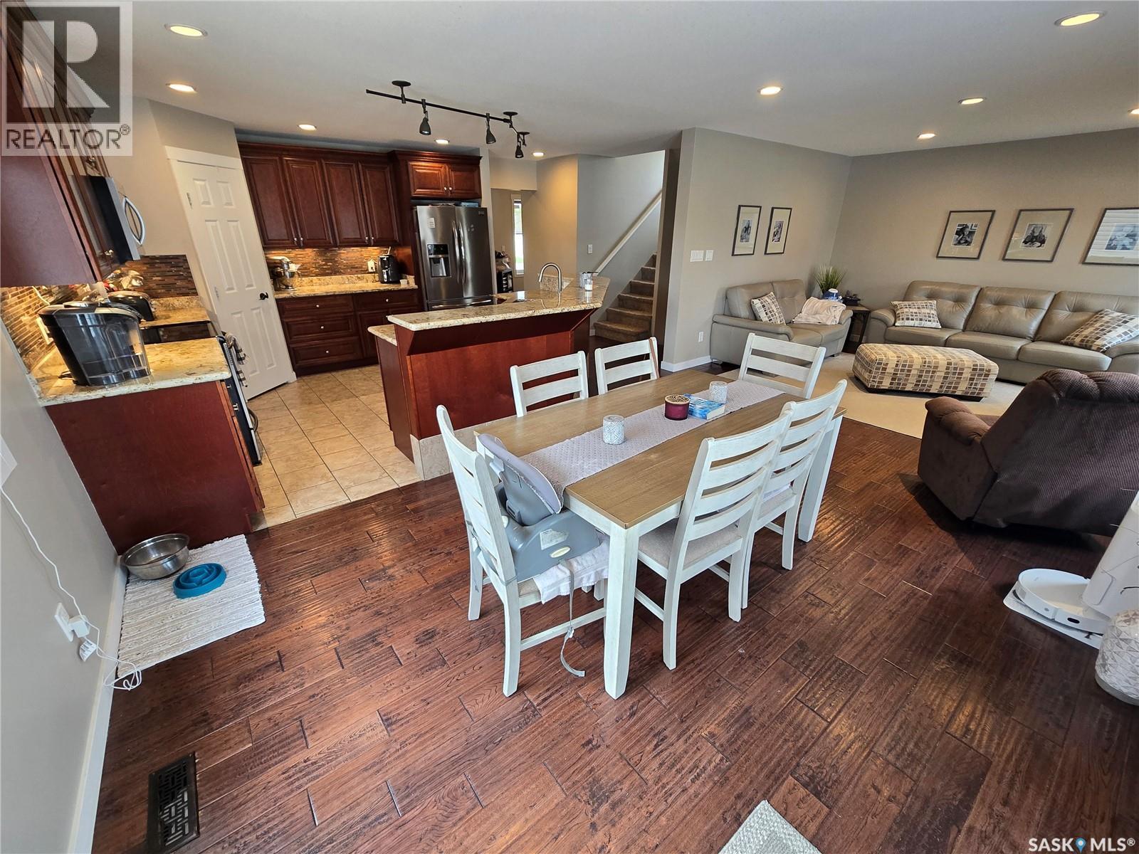 721 Barber Crescent, Weyburn, Saskatchewan  S4H 0B9 - Photo 11 - SK028034