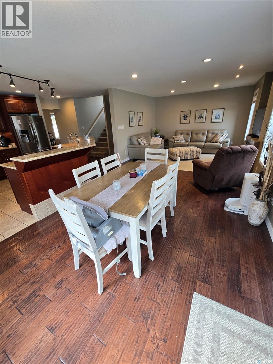 721 Barber Crescent, Weyburn, Saskatchewan  S4H 0B9 - Photo 16 - SK028034