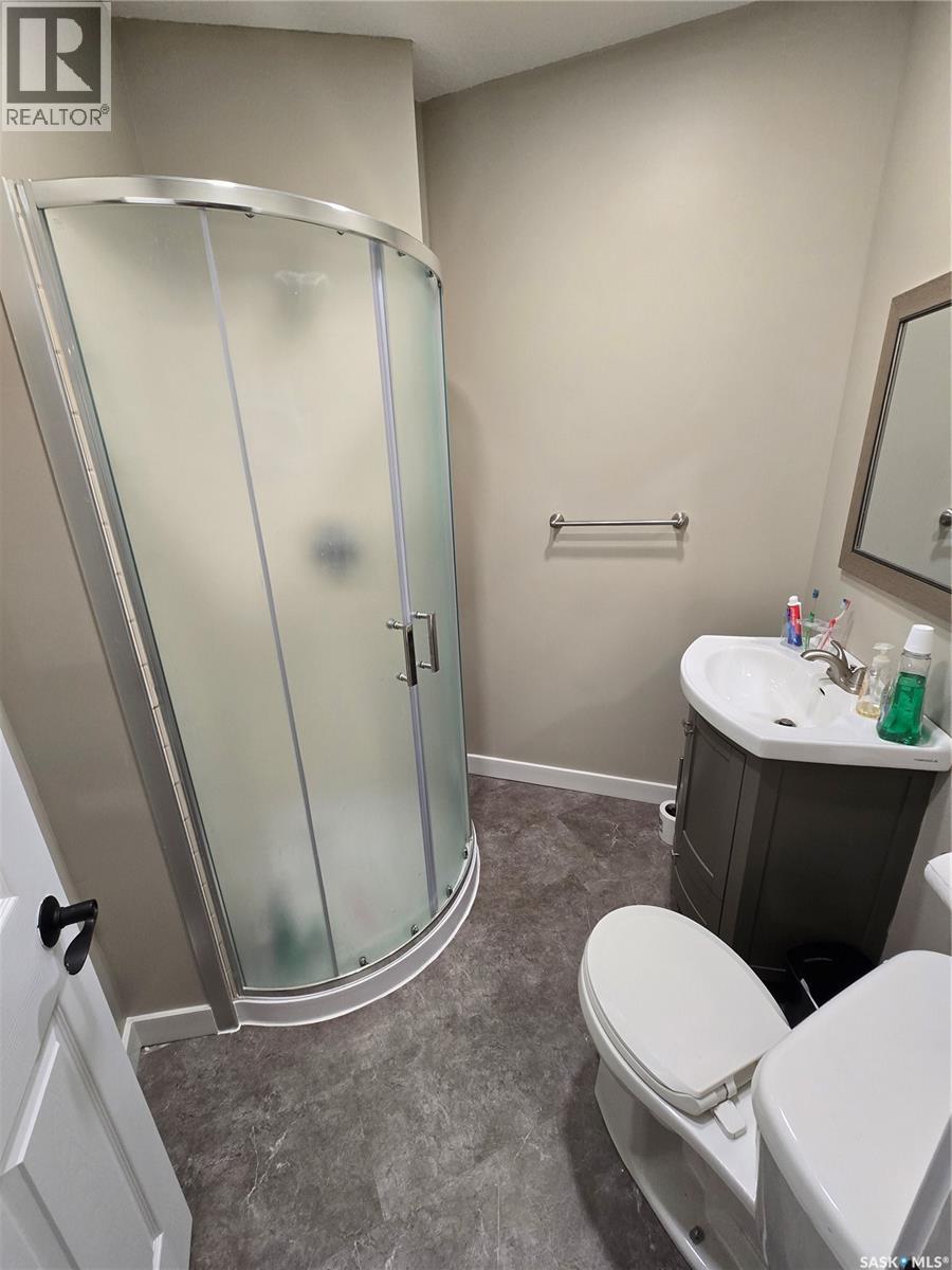 721 Barber Crescent, Weyburn, Saskatchewan  S4H 0B9 - Photo 45 - SK028034