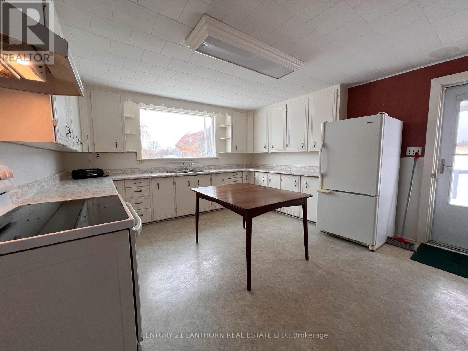 1205 County Road 18 Road, Prince Edward County (Athol Ward), Ontario  K0K 1P0 - Photo 10 - X12764186