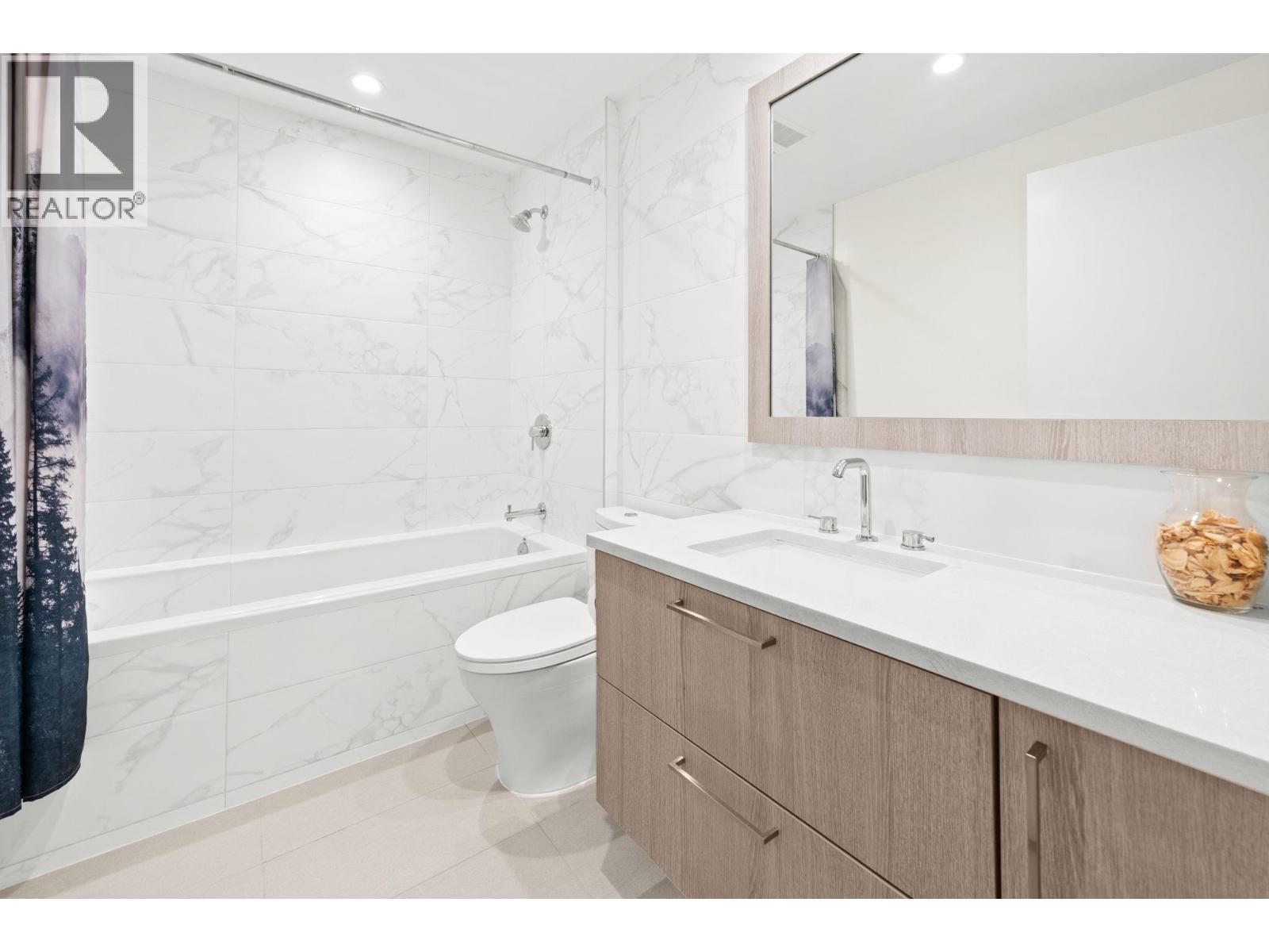 304 707 E 3rd Street, North Vancouver, British Columbia  V7L 1G8 - Photo 13 - R3086284