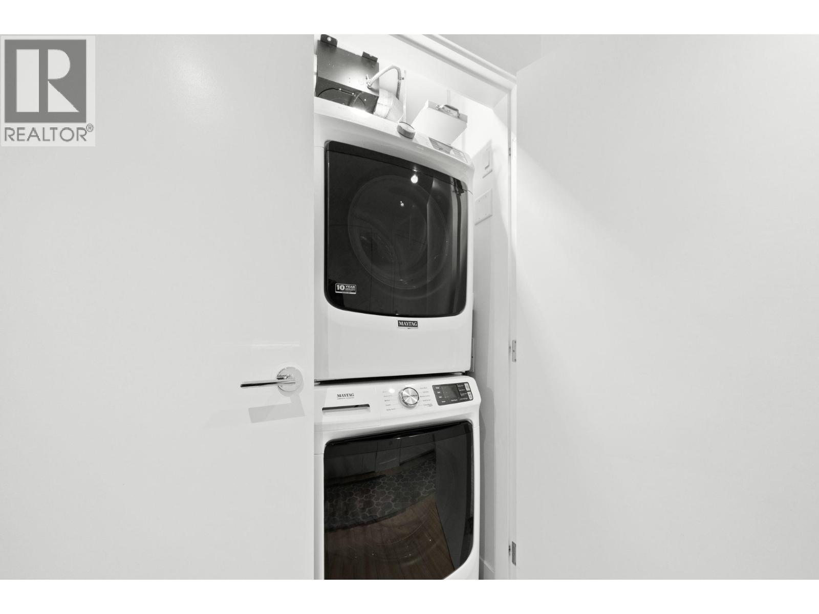 304 707 E 3rd Street, North Vancouver, British Columbia  V7L 1G8 - Photo 28 - R3086284