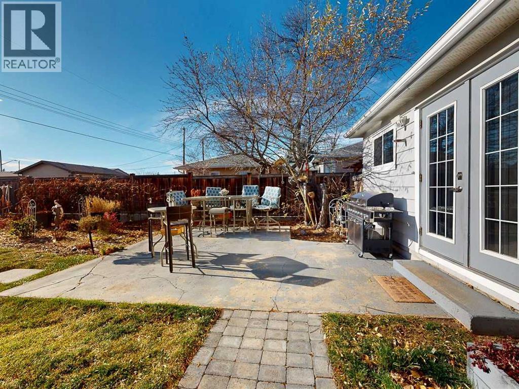 332 Grey Street, Granum, Alberta  T0L 1A0 - Photo 34 - A2268290