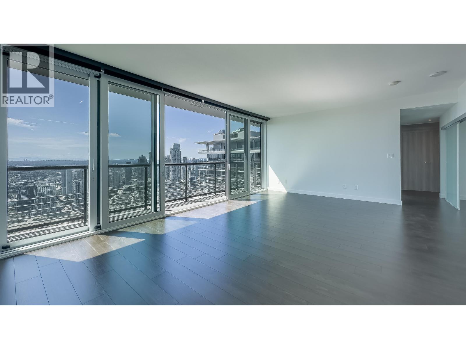 4402 4730 Lougheed Highway, Burnaby, British Columbia  V5C 0M9 - Photo 2 - R3084522