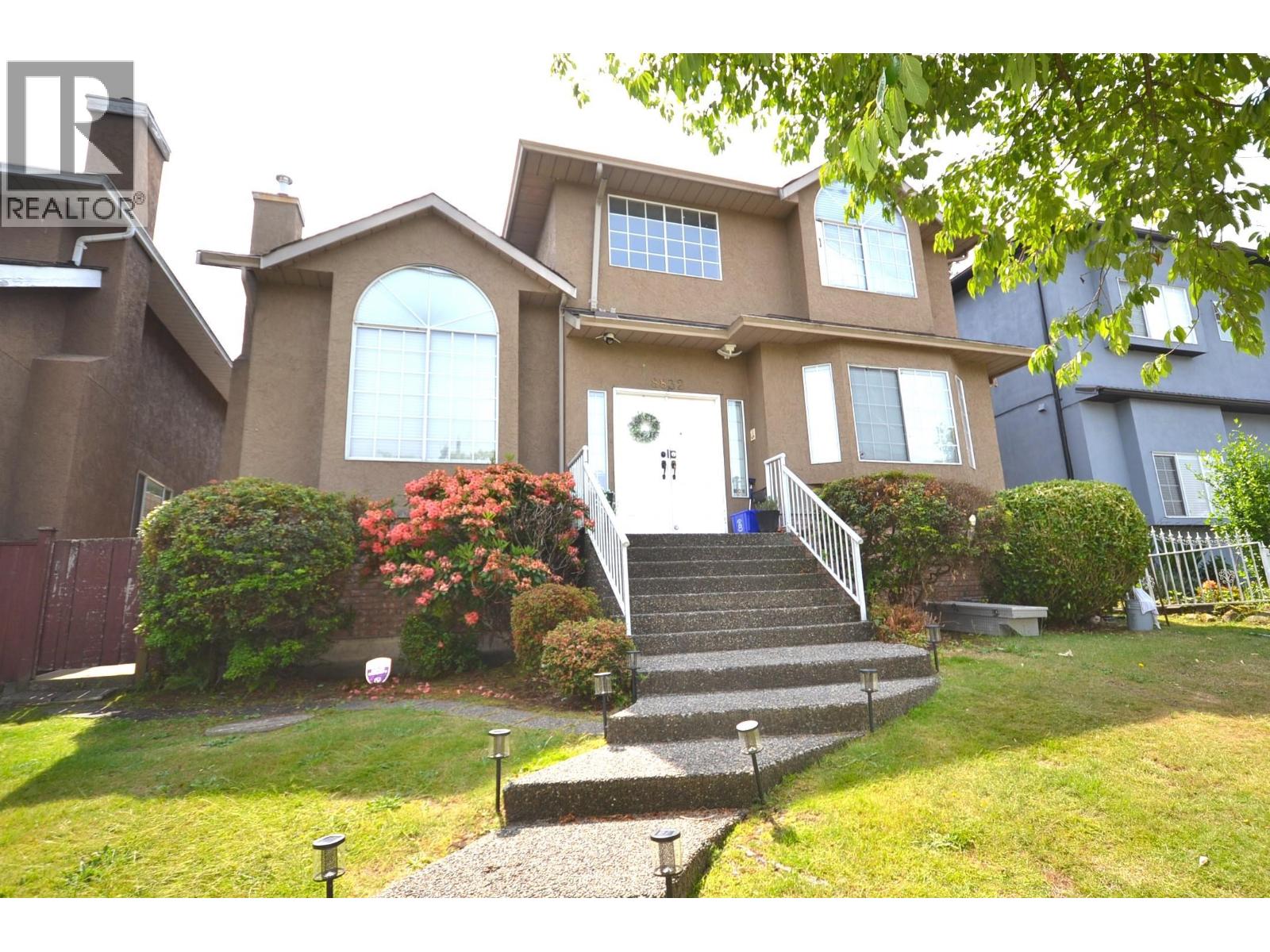 8832 15TH AVENUE, Burnaby, British Columbia
