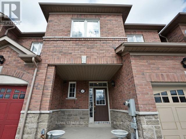 67 Breton Avenue, Mississauga, Ontario  L4Z 4K2 - Photo 2 - W12763324