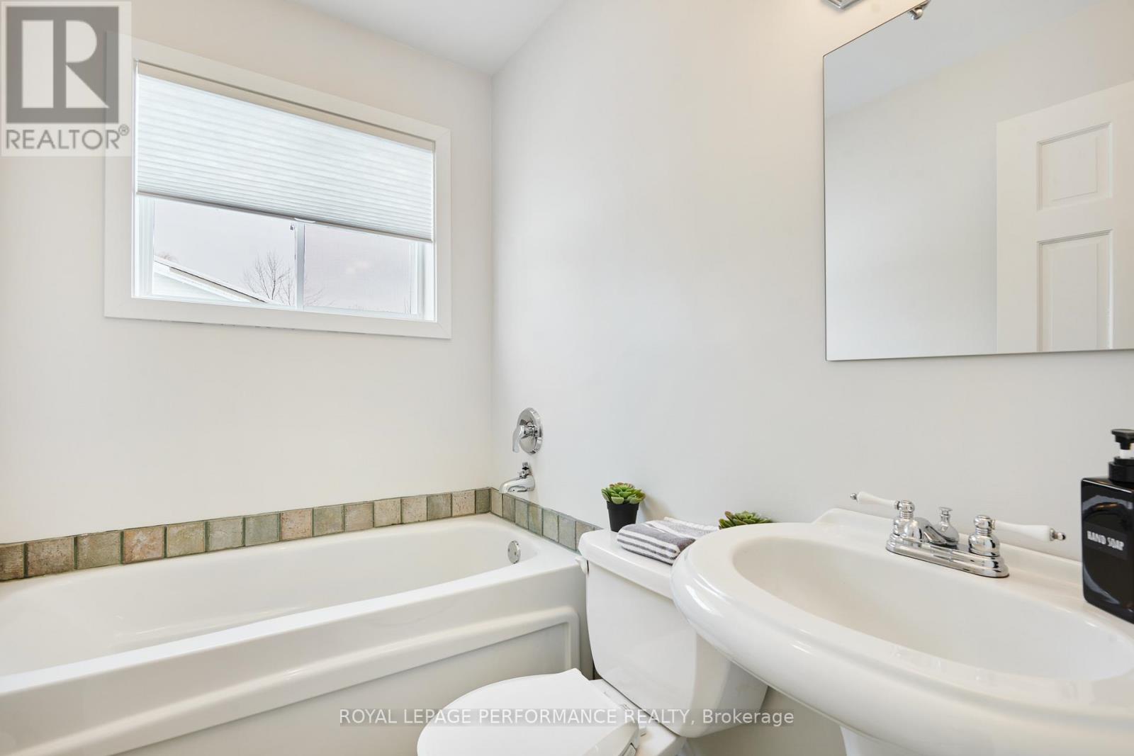 6099 James Bell Drive, Ottawa, Ontario  K4M 1B3 - Photo 20 - X12582654