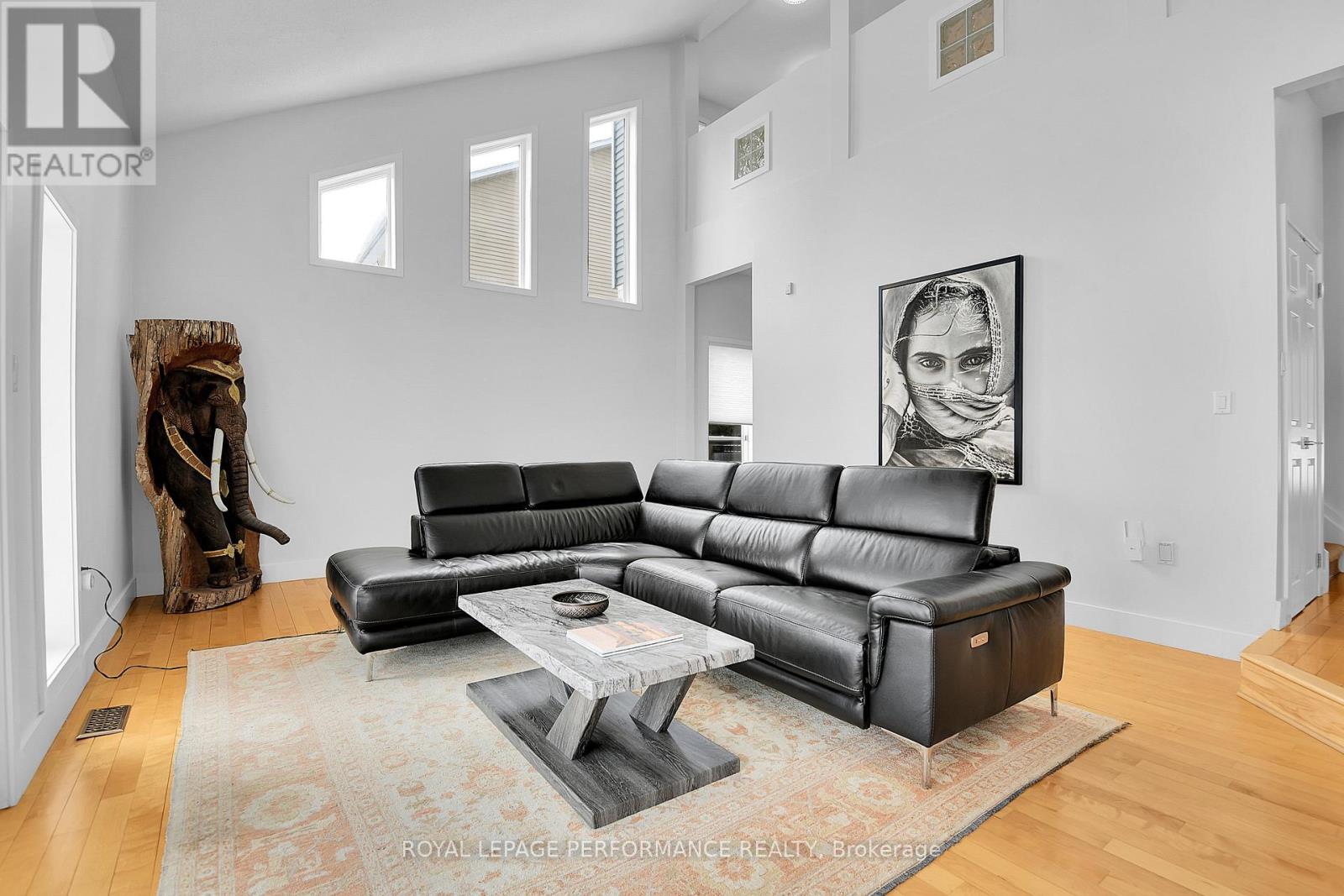 6099 James Bell Drive, Ottawa, Ontario  K4M 1B3 - Photo 6 - X12582654