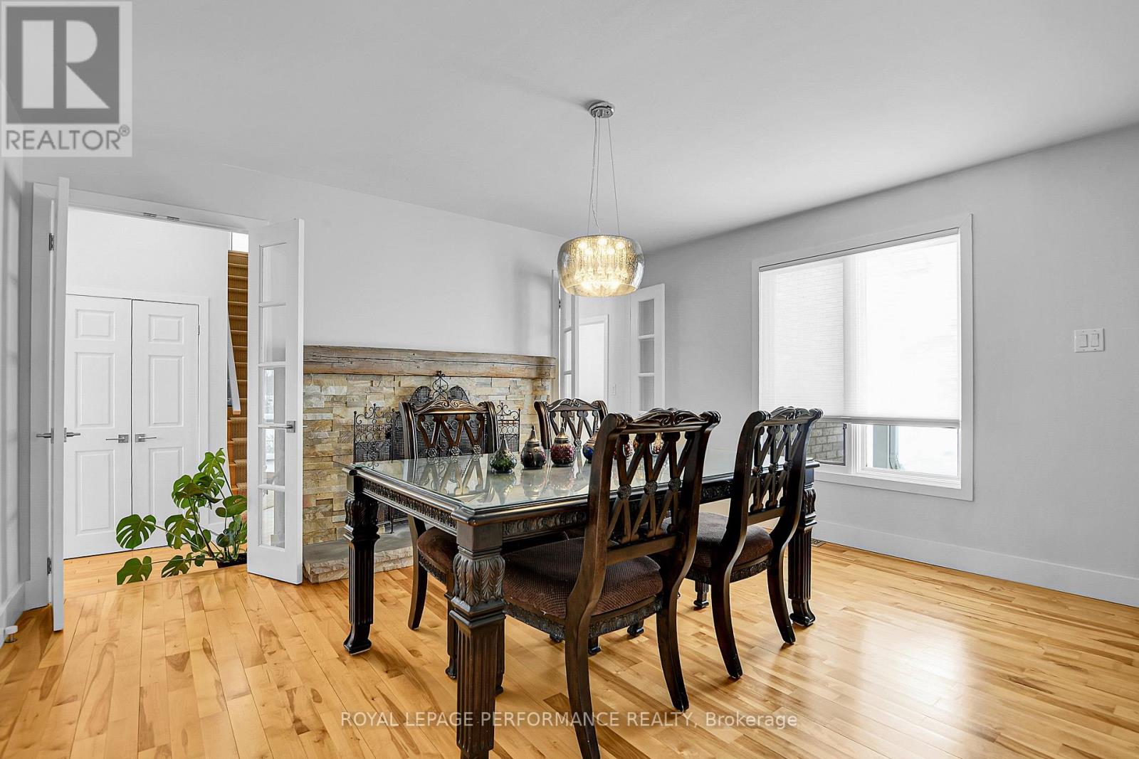 6099 James Bell Drive, Ottawa, Ontario  K4M 1B3 - Photo 9 - X12582654