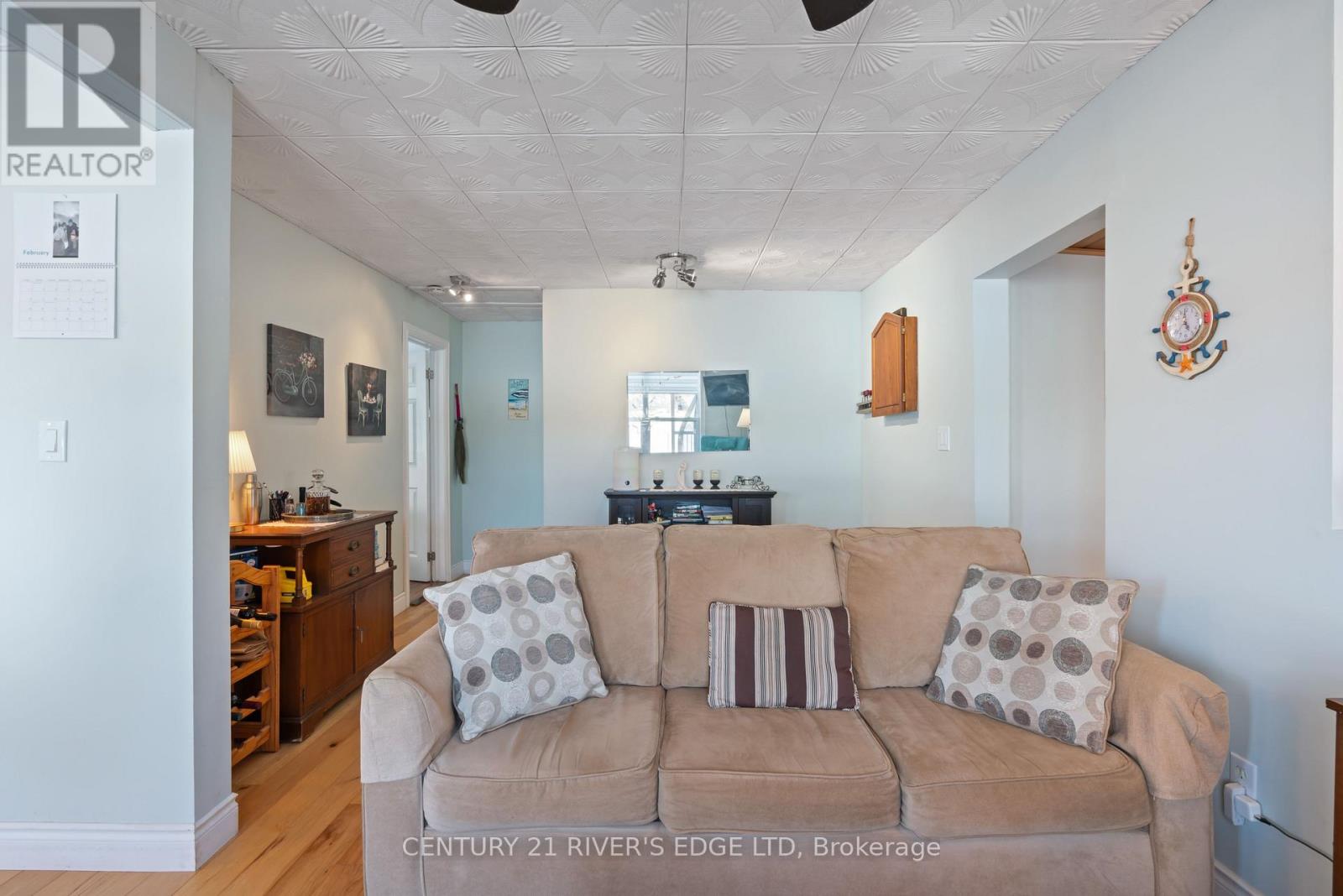 70 Kerry Point Road, Leeds And The Thousand Islands, Ontario  K0E 1R0 - Photo 11 - X12764204