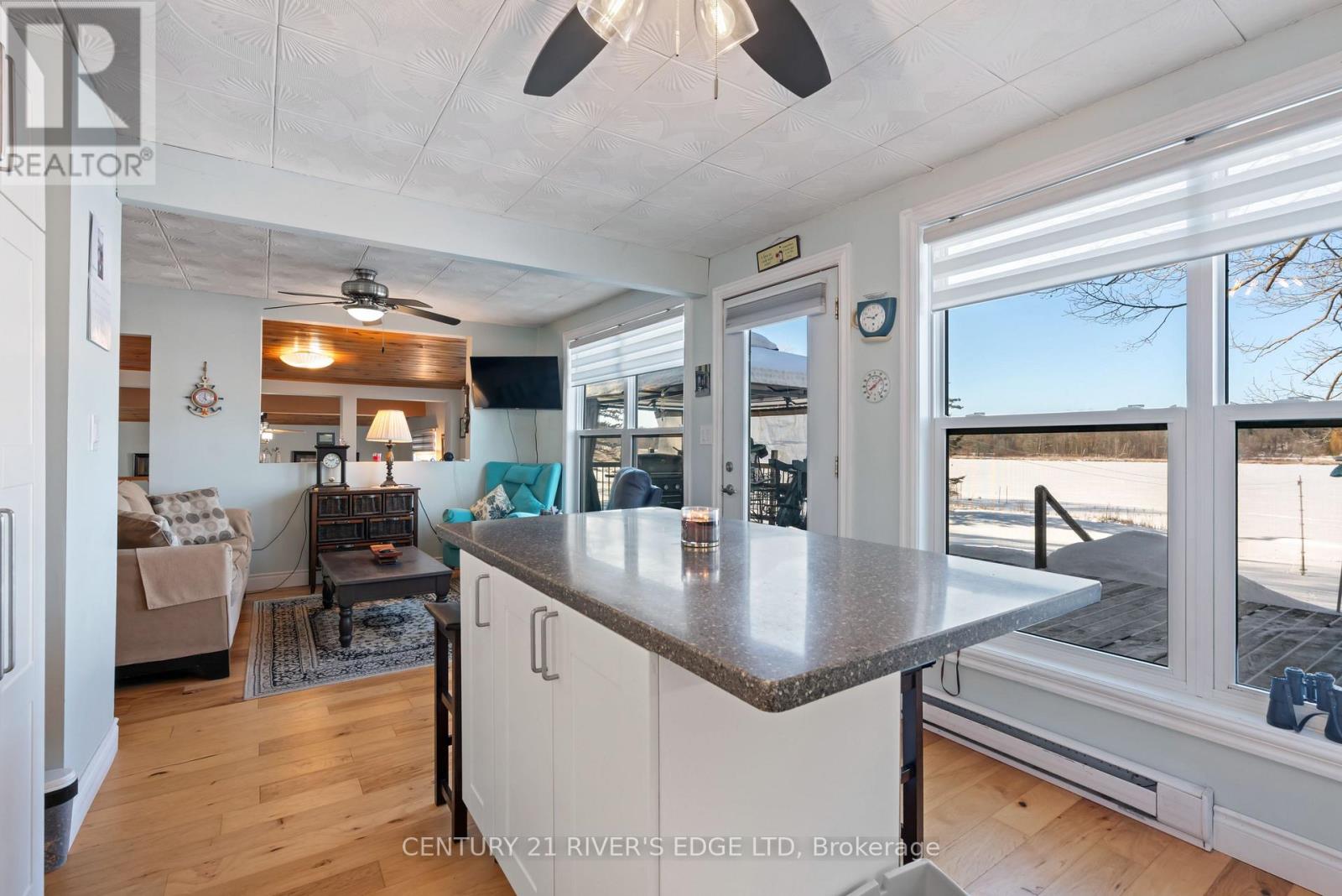 70 Kerry Point Road, Leeds And The Thousand Islands, Ontario  K0E 1R0 - Photo 16 - X12764204