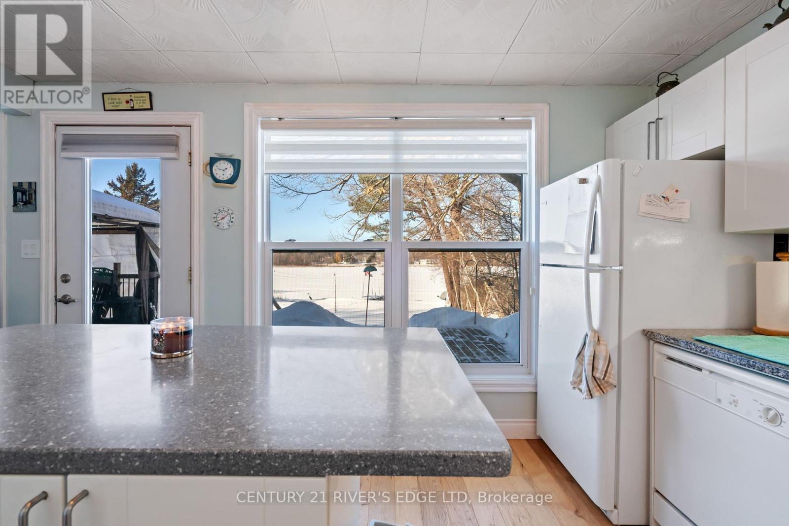 70 Kerry Point Road, Leeds And The Thousand Islands, Ontario  K0E 1R0 - Photo 18 - X12764204