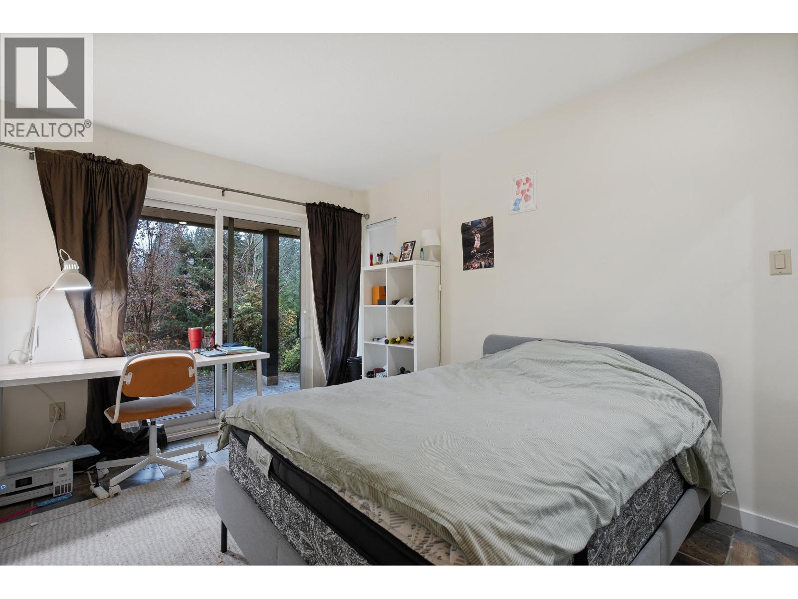 5625 Eagle Court, North Vancouver, British Columbia  V7R 4V5 - Photo 24 - R3087197