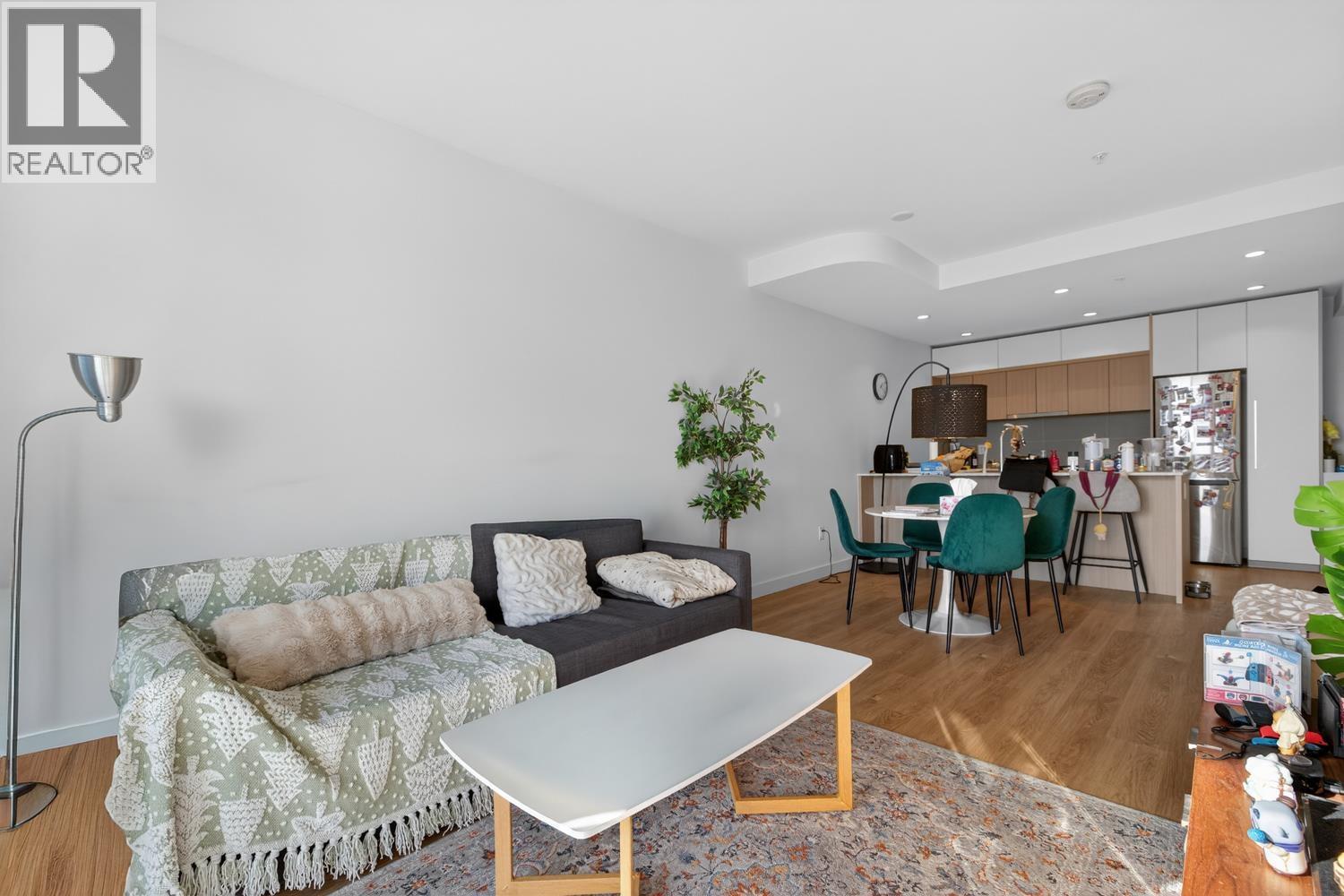 206 9580 Tower Road, Burnaby, British Columbia  V5A 0G5 - Photo 4 - R3087220