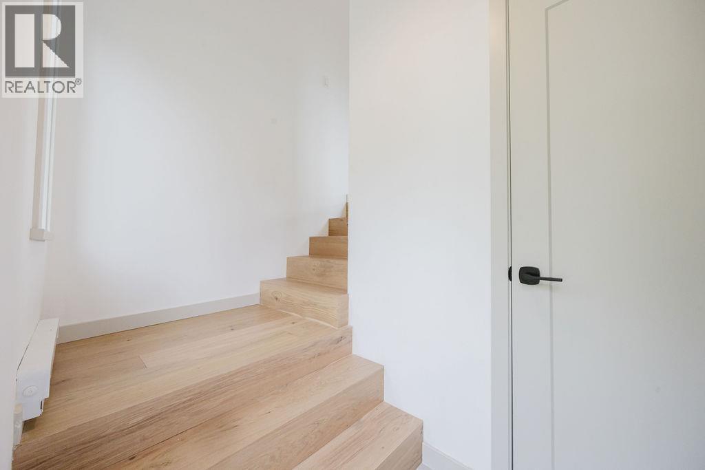 723 Tricklebrook Way, Gibsons, British Columbia  V0N 1V9 - Photo 25 - R3087219