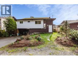 723 TRICKLEBROOK WAY, Gibsons, British Columbia