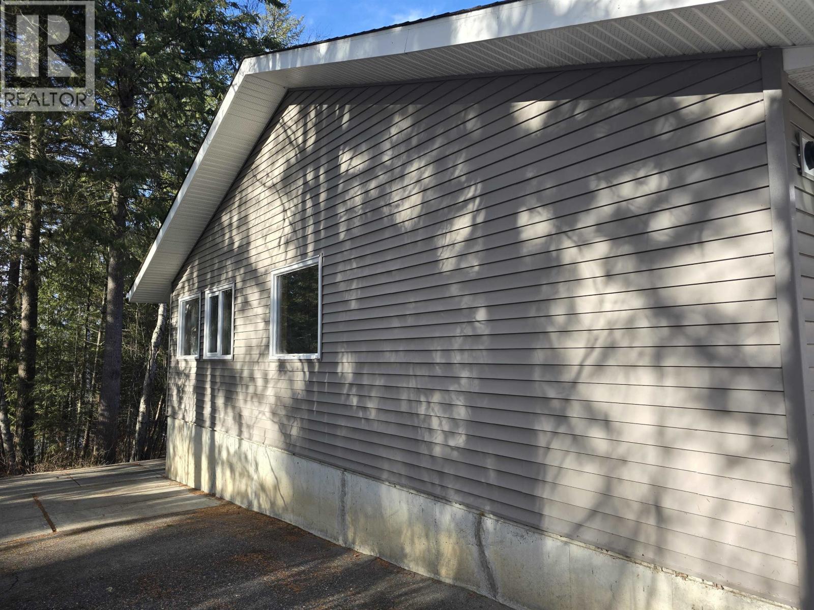 3192 Spruce Ridge Road, Quesnel, British Columbia  V2J 4R4 - Photo 36 - R3087141