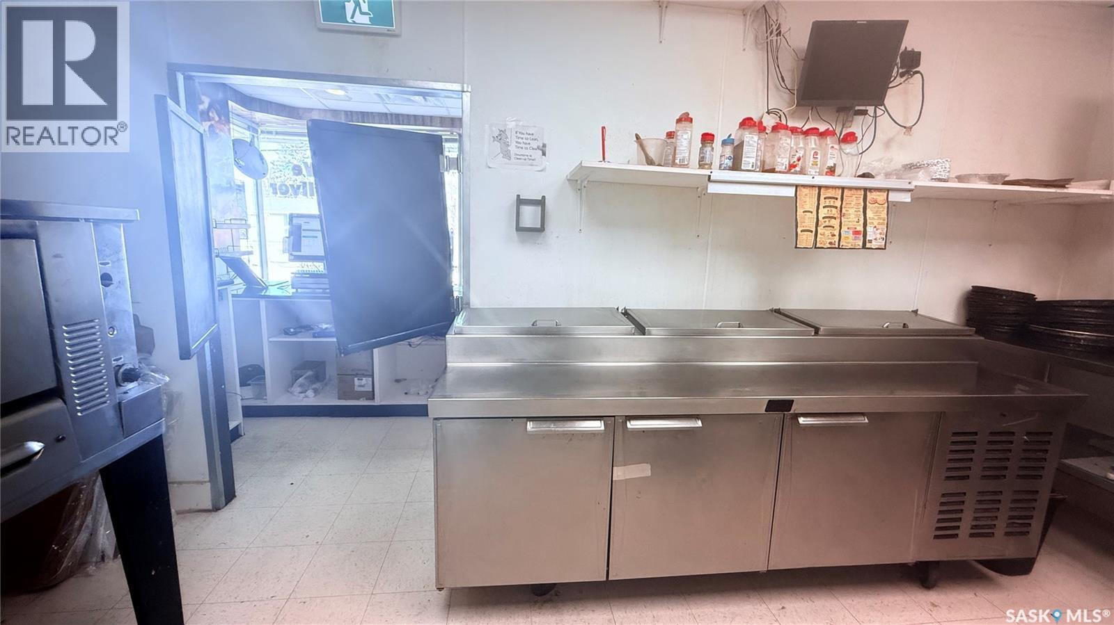 A 205 115th Street E, Saskatoon, Saskatchewan  S7N 2E3 - Photo 8 - SK028023