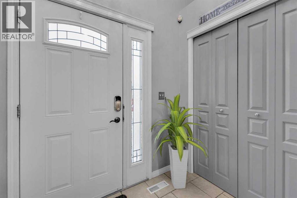 157 Kidd Close, Red Deer, Alberta  T4P 3X6 - Photo 6 - A2281570