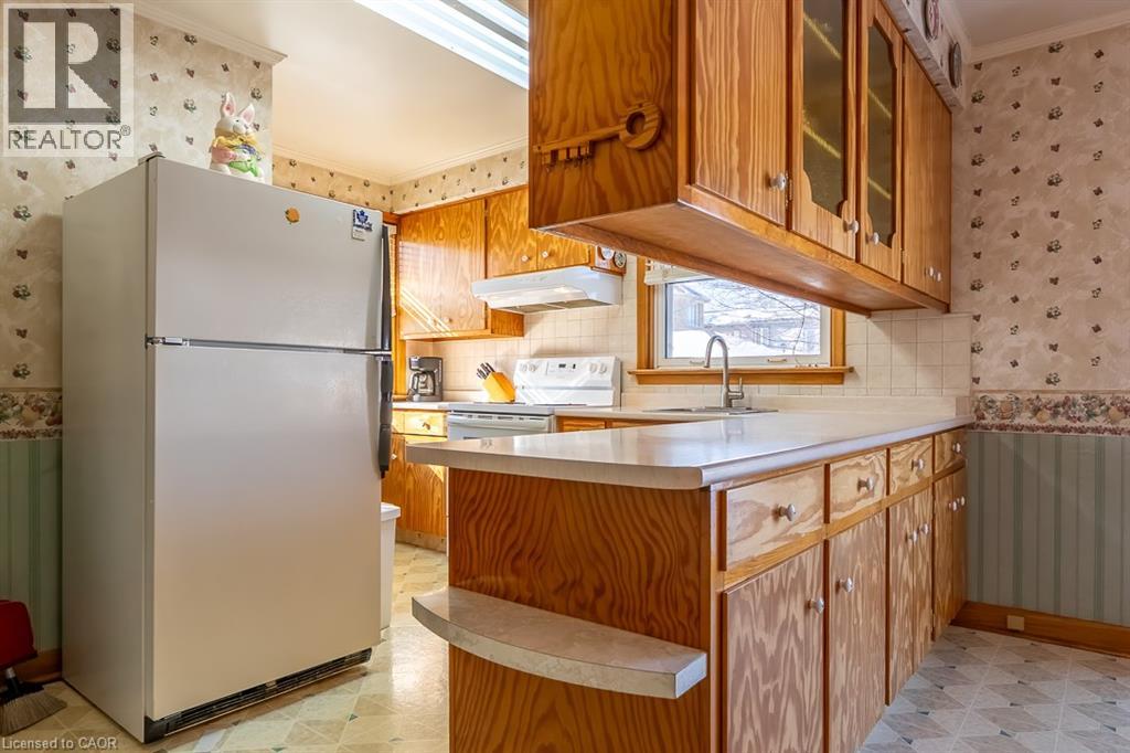 381 Walton Street, Oakville, Ontario  L6K 1R7 - Photo 13 - 40801976