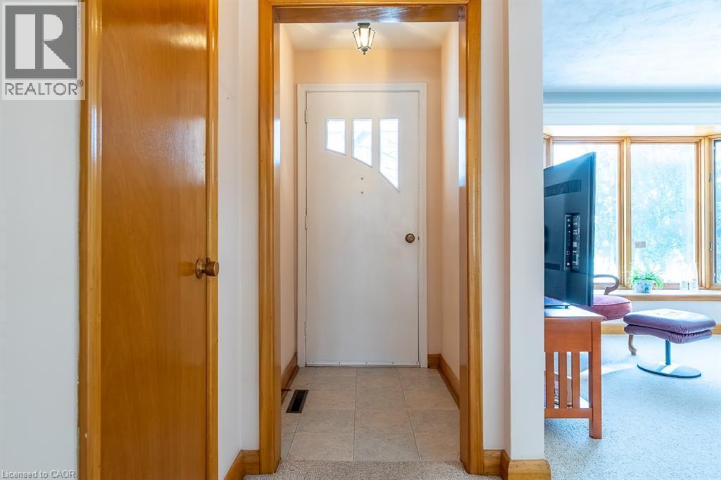 381 Walton Street, Oakville, Ontario  L6K 1R7 - Photo 4 - 40801976