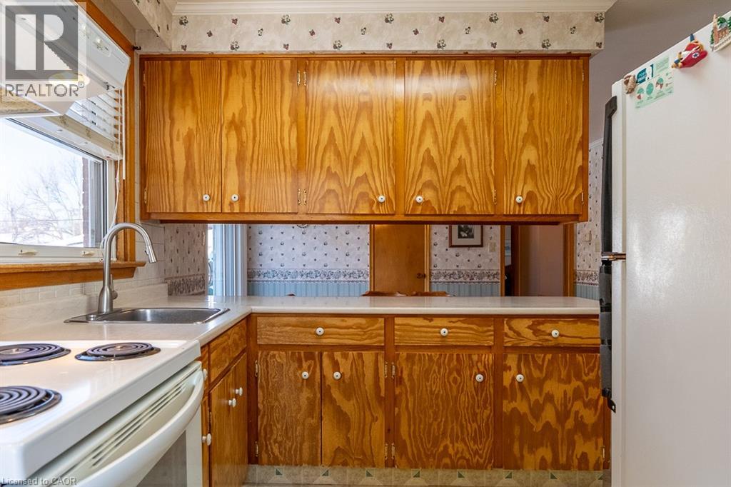 381 Walton Street, Oakville, Ontario  L6K 1R7 - Photo 15 - 40801976