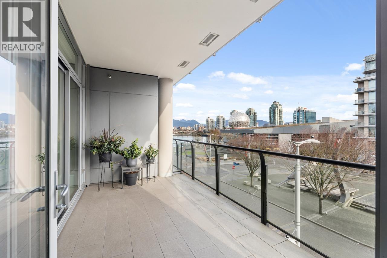 302 1625 Manitoba Street, Vancouver, British Columbia  V5Y 0B8 - Photo 3 - R3087112