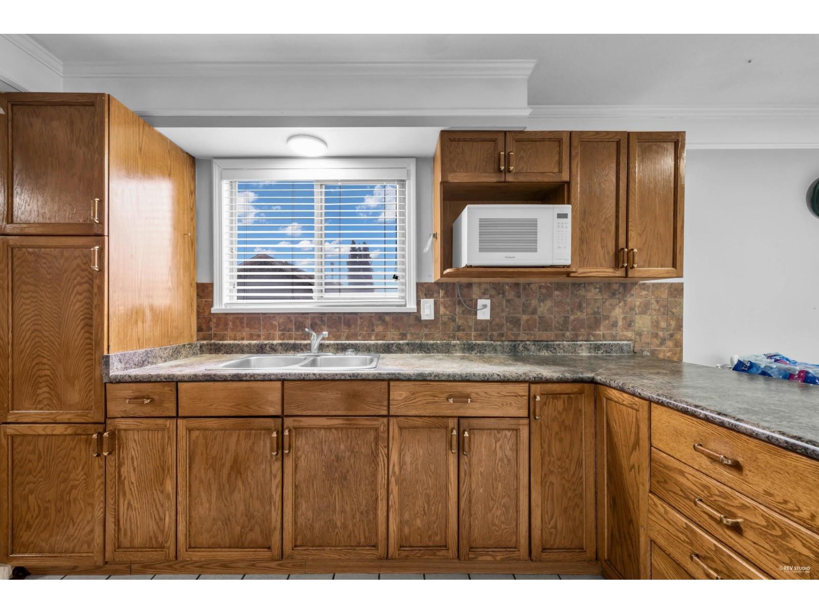 13532 64 Avenue, Surrey, British Columbia  V3W 1Y3 - Photo 10 - R3087167