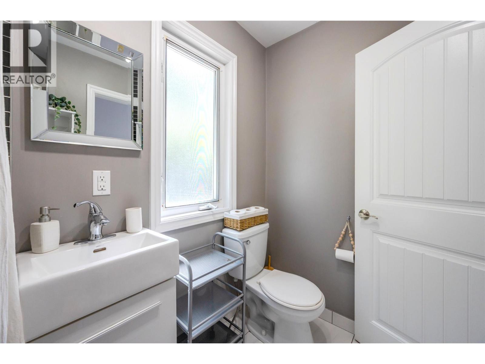 200 Twin Lakes Road, Kaleden, British Columbia  V0H 1K0 - Photo 22 - 10375140