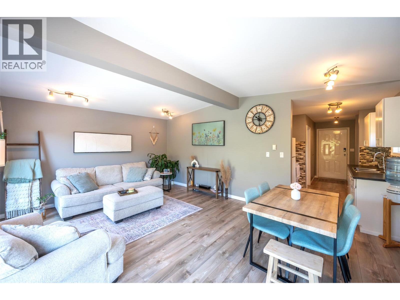 200 Twin Lakes Road, Kaleden, British Columbia  V0H 1K0 - Photo 11 - 10375140