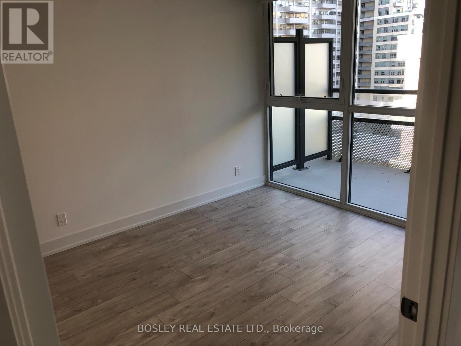 1705 - 11 Lillian Street, Toronto, Ontario  M4S 0C3 - Photo 7 - C12764230