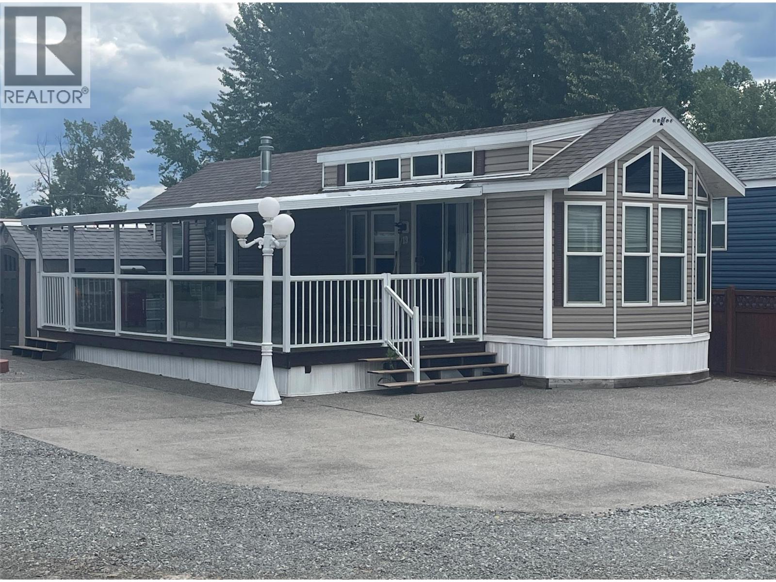 2633 Squilax Anglemont Road Unit# 19, Lee Creek, British Columbia