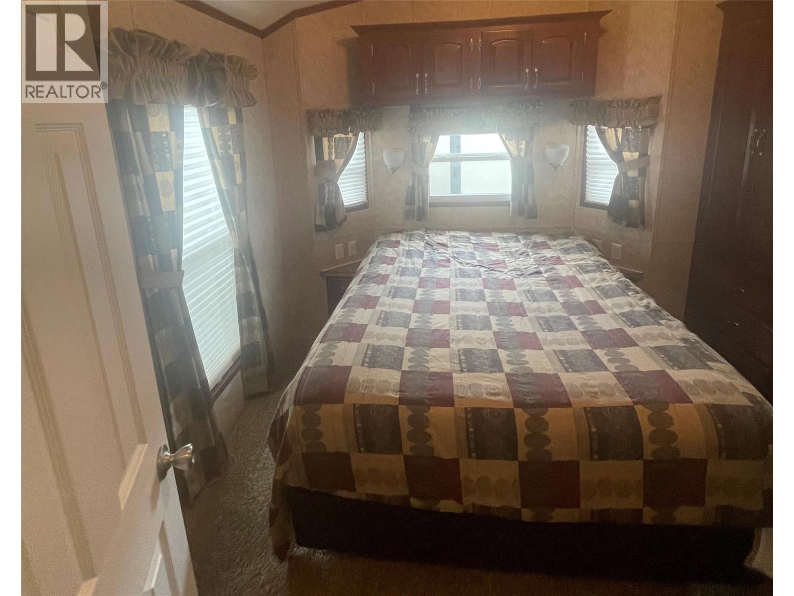 2633 Squilax Anglemont Road Unit# 19, Lee Creek, British Columbia  V0E 1M4 - Photo 40 - 10350932