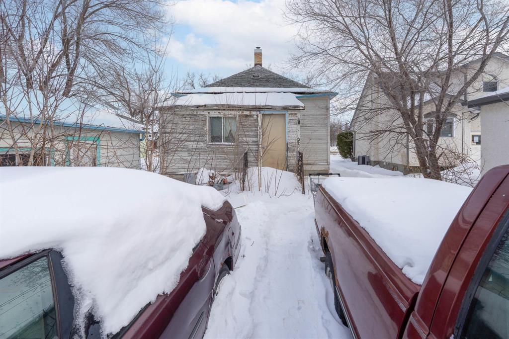 64 St Anne's Road, Winnipeg, Manitoba  R2M 2Y5 - Photo 7 - 202602176