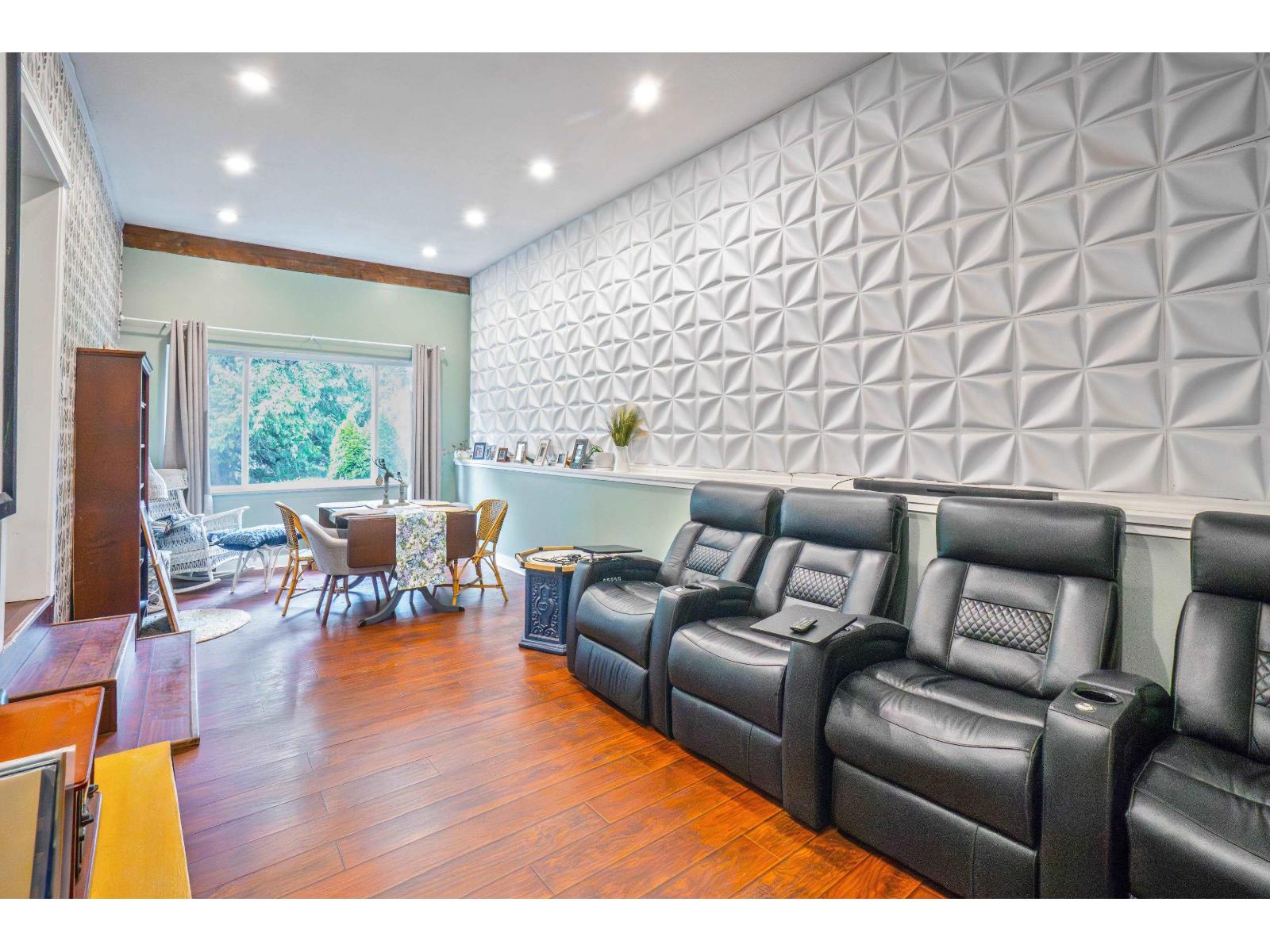 8630 Foote Street, Mission, British Columbia  V4S 1H4 - Photo 11 - R3087229