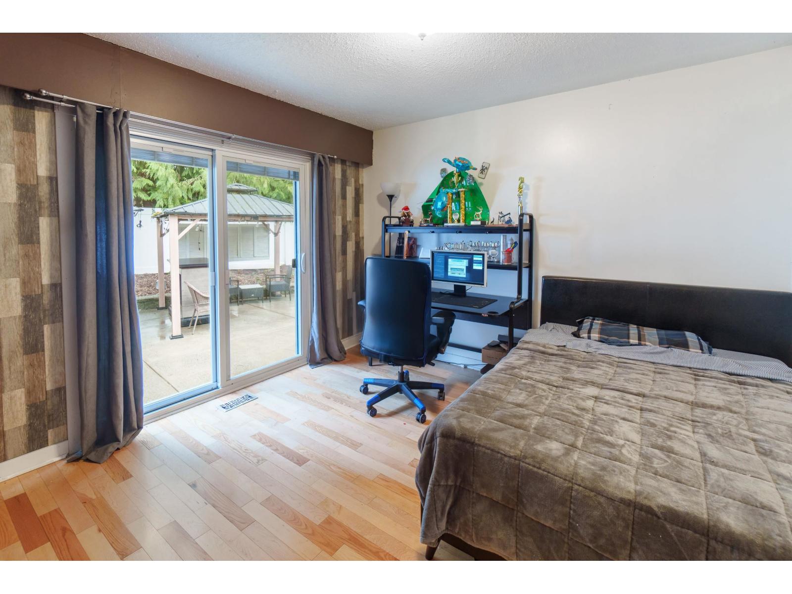 8630 Foote Street, Mission, British Columbia  V4S 1H4 - Photo 17 - R3087229