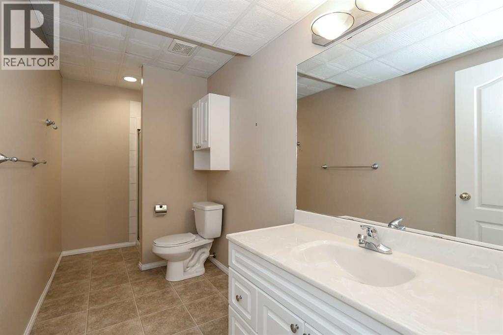 26 Raabis Street, Red Deer, Alberta  T4P 3P1 - Photo 37 - A2277764