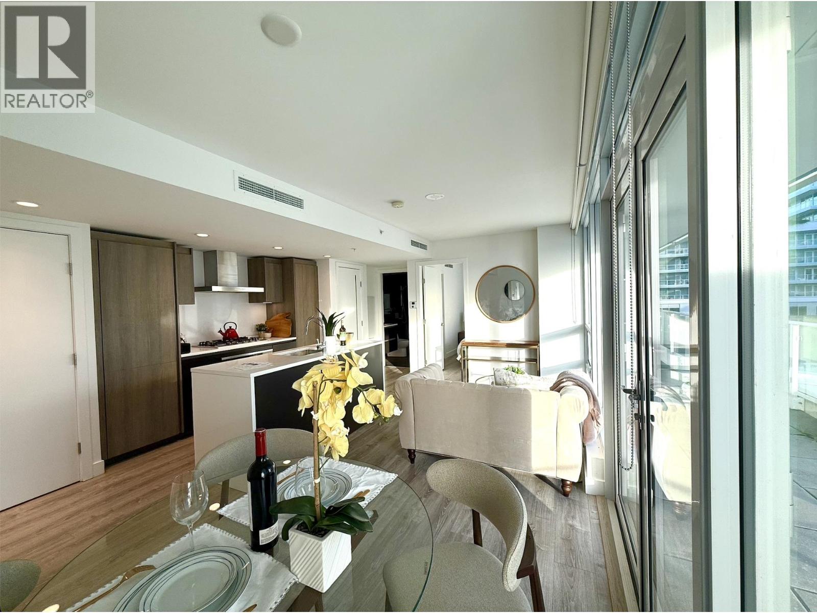 561 6320 No. 3 Road, Richmond, British Columbia  V6Y 0L5 - Photo 4 - R3086305