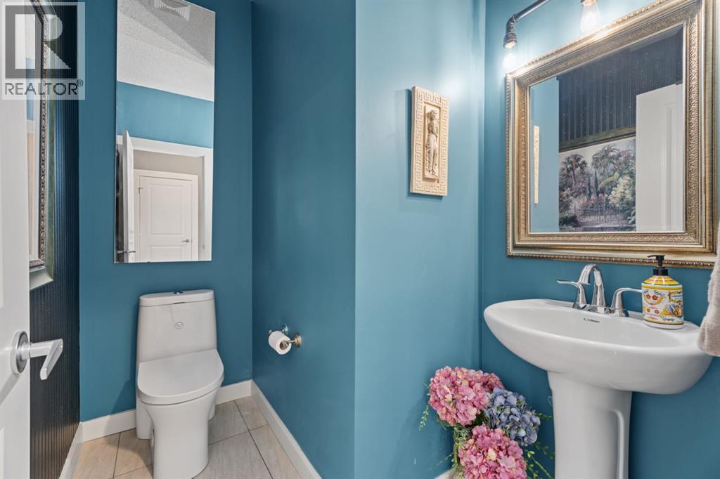 15 Drake Landing Drive, Okotoks, Alberta  T1S 2M7 - Photo 20 - A2278568