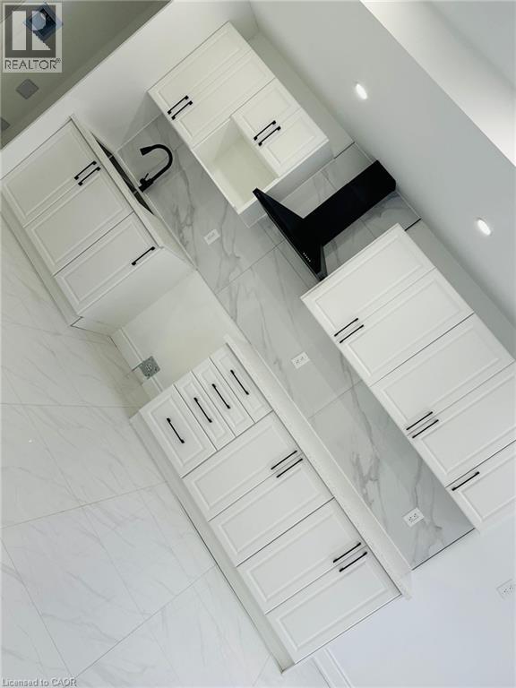 26 Scarletwood Street Unit# Lower, Stoney Creek, Ontario  L8J 0K8 - Photo 2 - 40803433