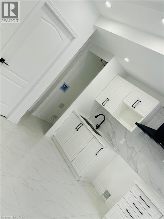 26 Scarletwood Street Unit# Lower, Stoney Creek, Ontario  L8J 0K8 - Photo 3 - 40803433