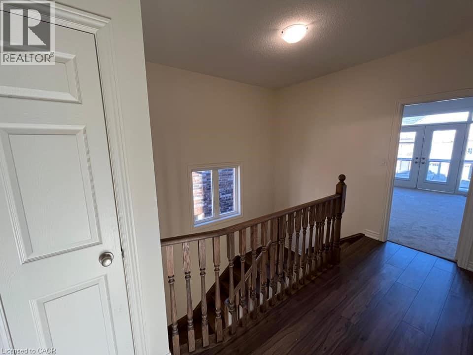 300 Skinner Road Unit# Upper, Hamilton, Ontario  L8B 1X2 - Photo 10 - 40803214