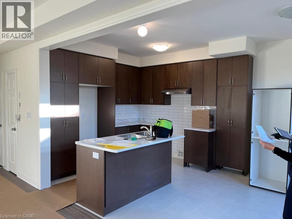 300 Skinner Road Unit# Upper, Hamilton, Ontario  L8B 1X2 - Photo 9 - 40803214