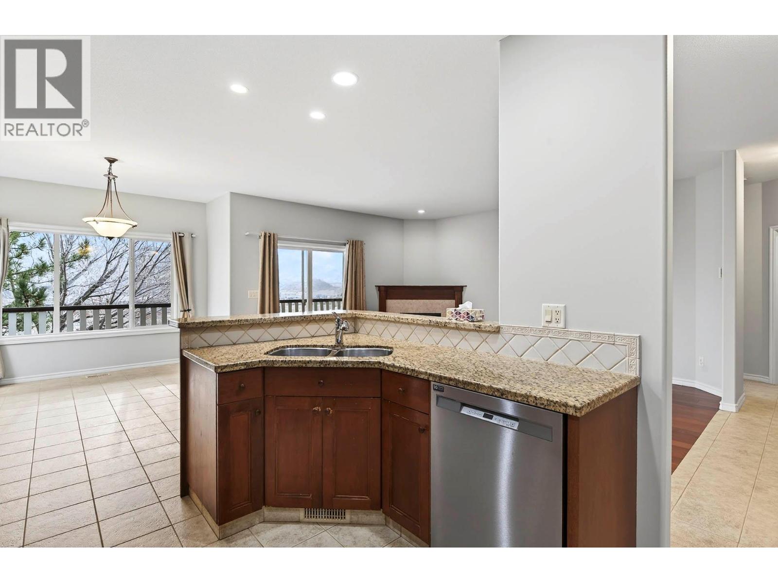 226 Sagewood Drive, Kamloops, British Columbia  V2H 1R2 - Photo 15 - 10374895