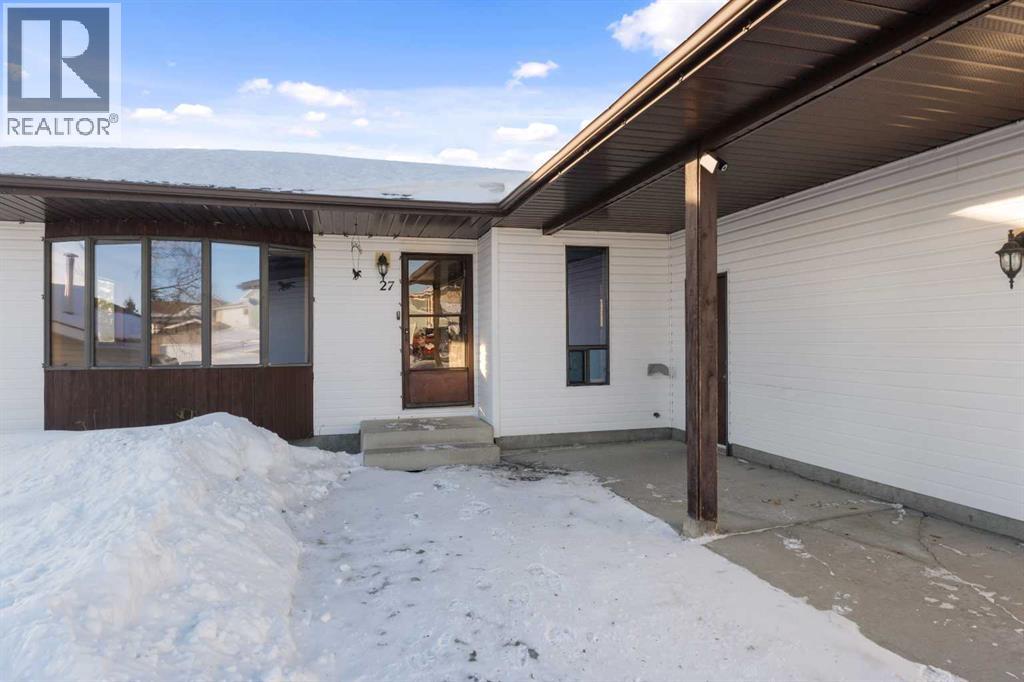 27 Tressa Street, Swan Hills, Alberta  T0G 2C0 - Photo 3 - A2280905