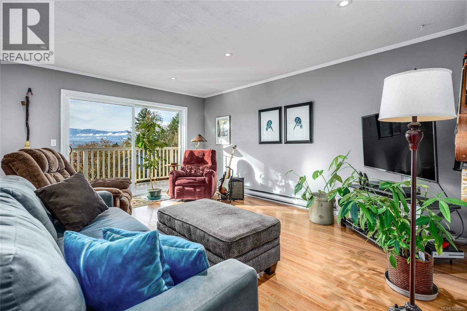 A 260 Panorama Pl, Courtenay, British Columbia  V9N 5S4 - Photo 3 - 1025205