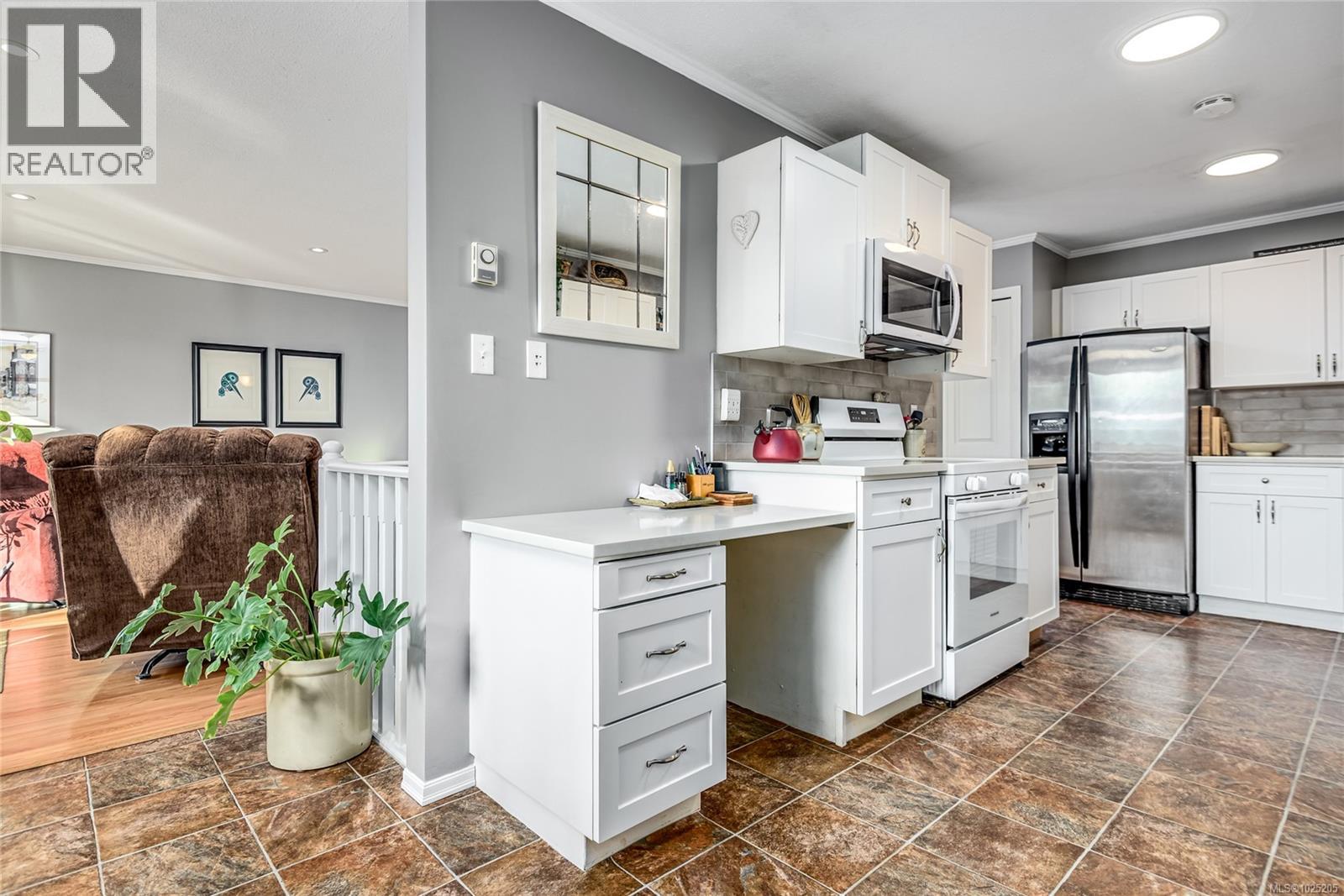 A 260 Panorama Pl, Courtenay, British Columbia  V9N 5S4 - Photo 14 - 1025205