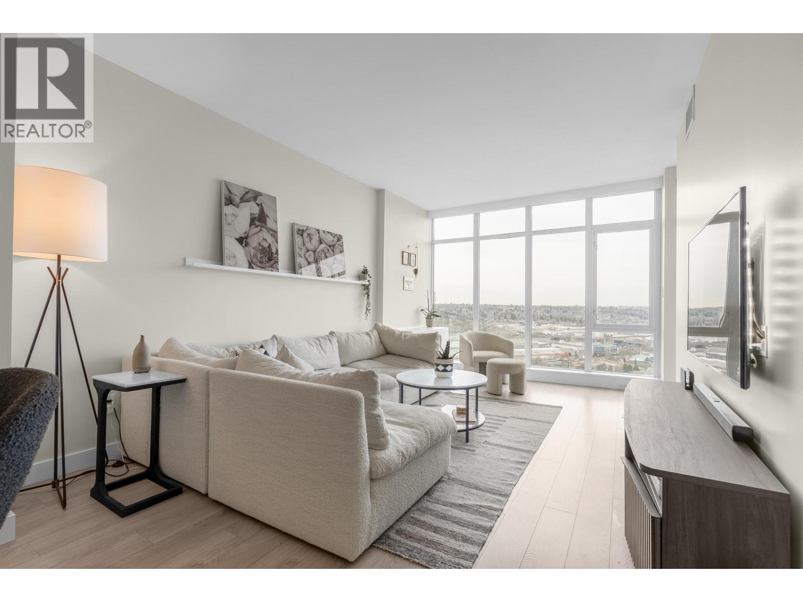 Listing Picture 14 of 37 : 2603 1788 GILMORE AVENUE, Burnaby / 本拿比 - 魯藝地產 Yvonne Lu Group - MLS Medallion Club Member