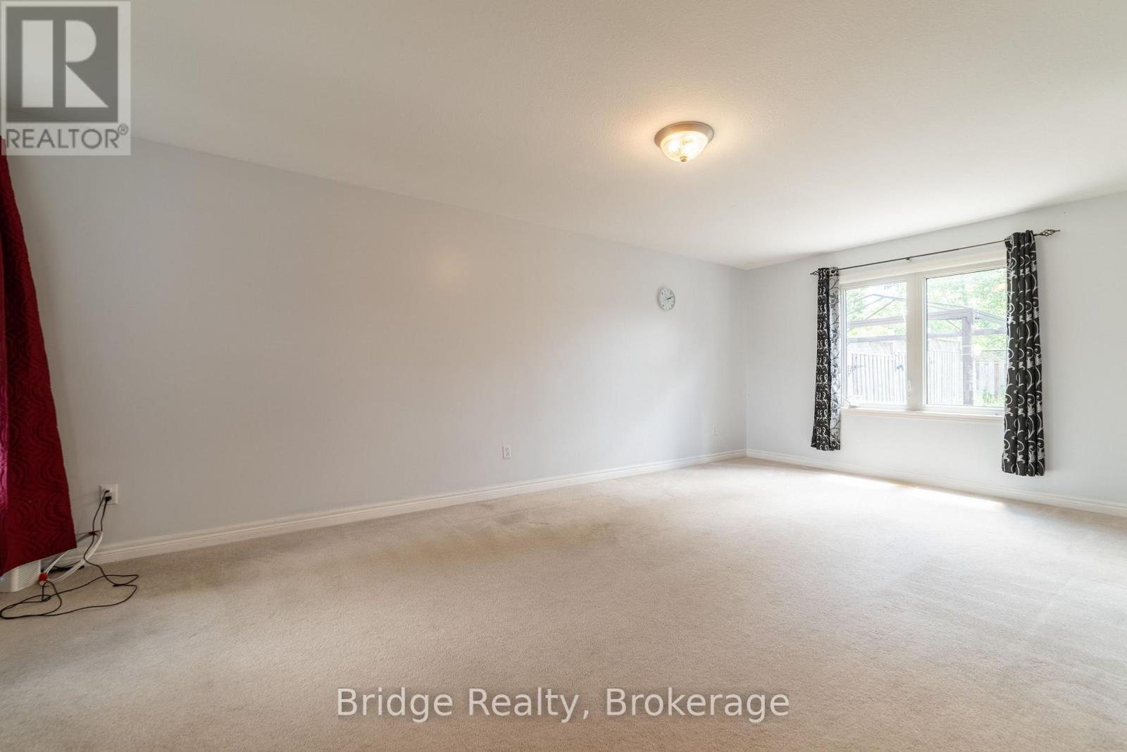 551 Ontario Street, Woodstock, Ontario  N4V 1H2 - Photo 8 - X12764274